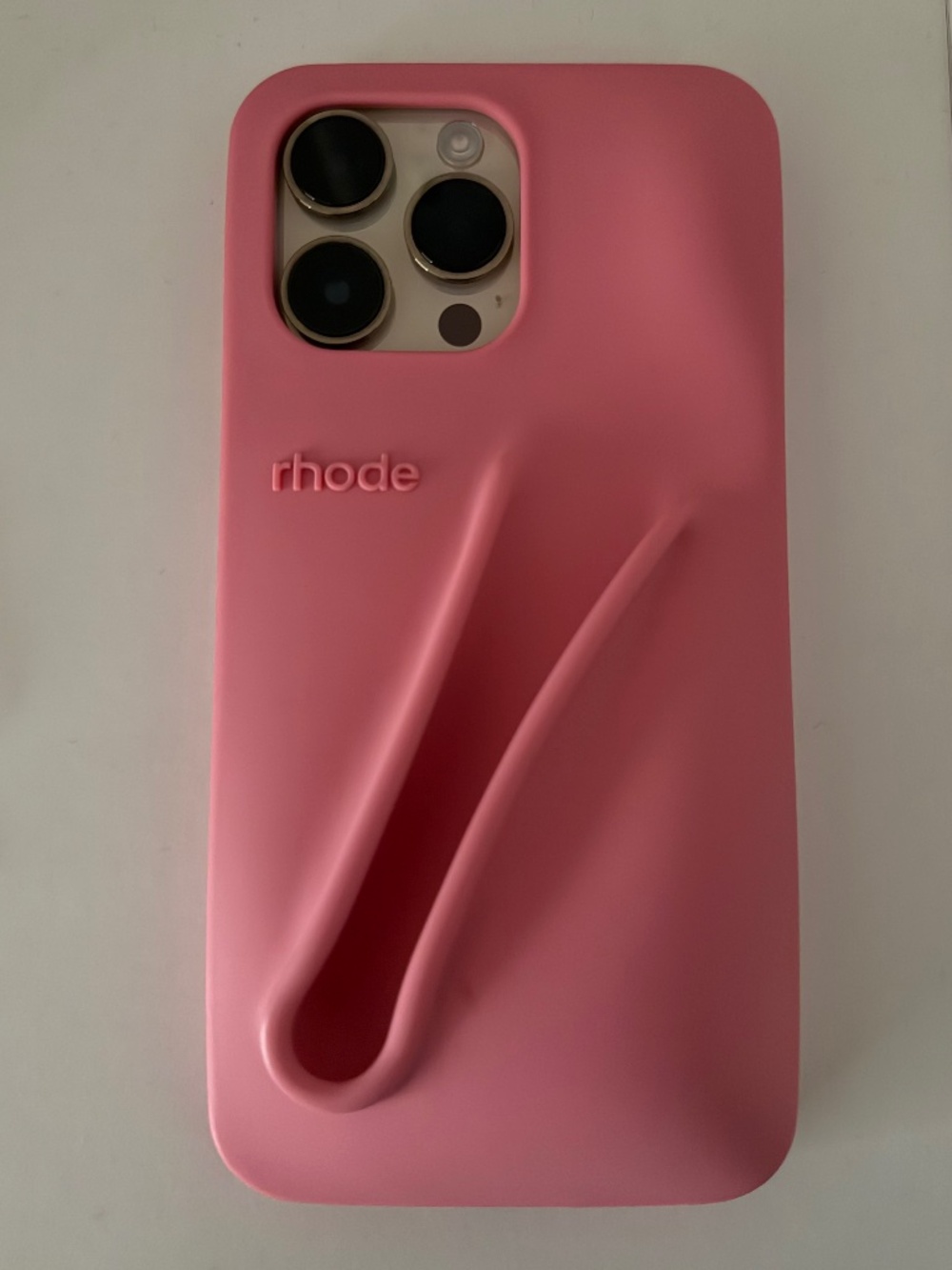 rhode iPhone 14 pro max lip case